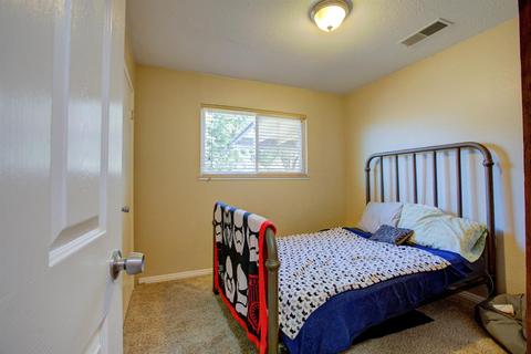 624 Mary Todd Ln, Modesto, CA 95354 photo 12