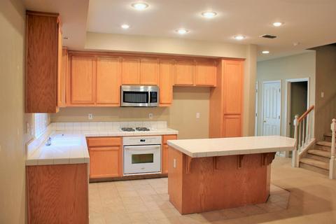 2913 Omega Way, Modesto, CA 95355 photo 5