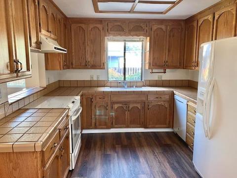 3417 Winchester Ct, Modesto, CA 95355 photo 2