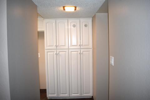 4043 Oak Villa Cir, Carmichael, CA 95608 photo 4