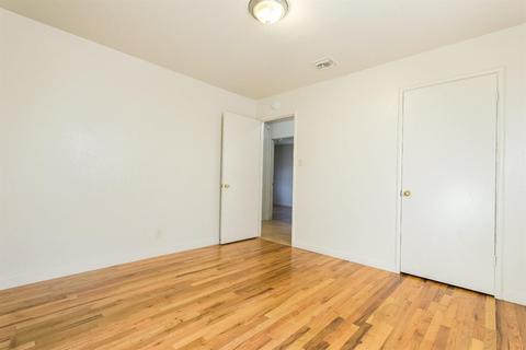 1917 Scott Ave, Modesto, CA 95350 photo 19