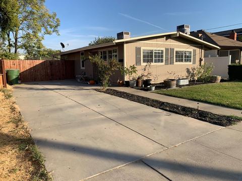 214 N Elm Ave, Ripon, CA 95366 photo 1