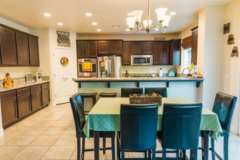 1813 Thomas Ct, Modesto, CA 95355 photo 12