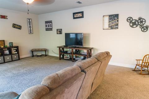 1813 Thomas Ct, Modesto, CA 95355 photo 14