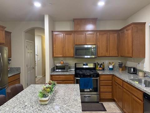 411 Ashwick Loop, Sacramento, CA 95823 photo 10