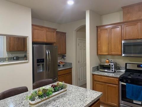 411 Ashwick Loop, Sacramento, CA 95823 photo 13