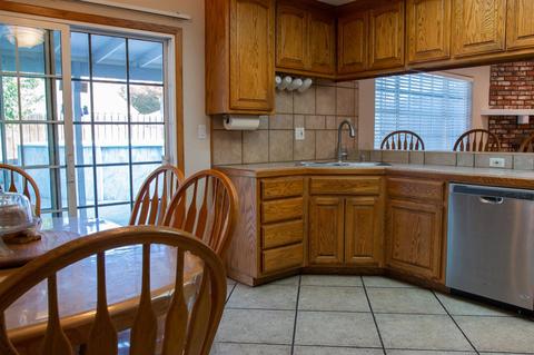 1304 W Satariano Ln, Modesto, CA 95355 photo 5