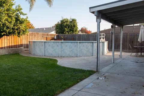1304 W Satariano Ln, Modesto, CA 95355 photo 15