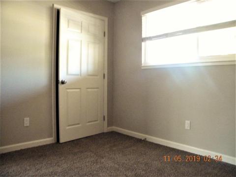916 Latimer Ave, Modesto, CA 95351 photo 10