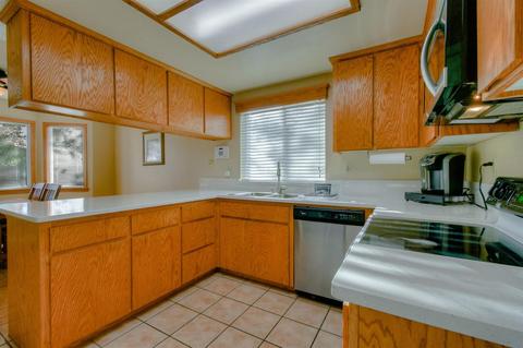 152 Robin Ct, Galt, CA 95632 photo 12