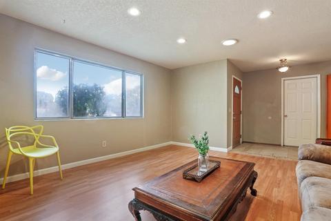 839 Buchanon Ln, Manteca, CA 95336 photo 4