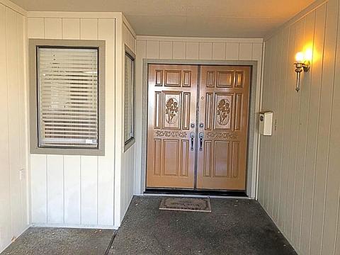1013 Tokay Ln, Manteca, CA 95337 photo 2