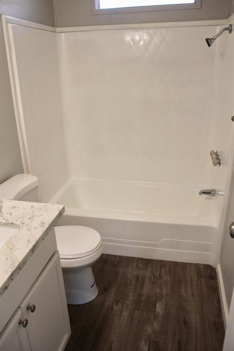 565 West Ave, Turlock, CA 95380 photo 10