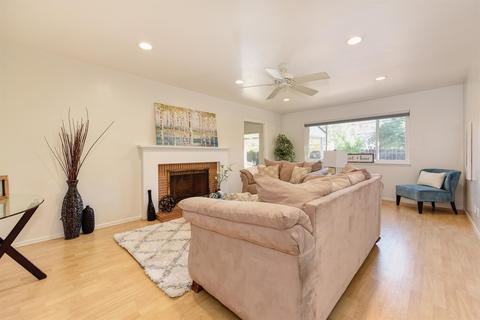 3226 Murchison Dr, Carmichael, CA 95608 photo 4