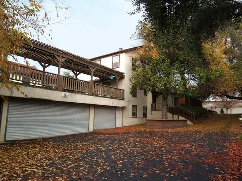 1618 Scenic Dr, Modesto, CA 95355 photo 1