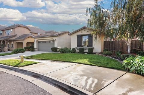 2118 Katnich Ln, Lodi, CA 95242 photo 3