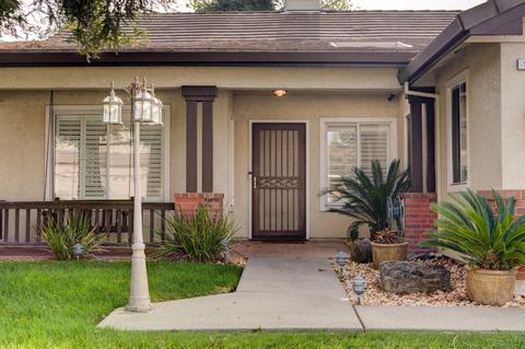908 Lake Canyon Ave, Galt, CA 95632 photo 2
