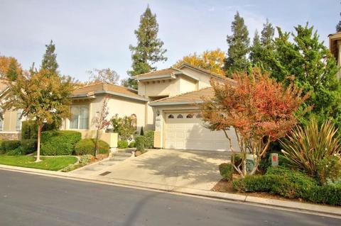 420 The Blf, Modesto, CA 95355 photo 4