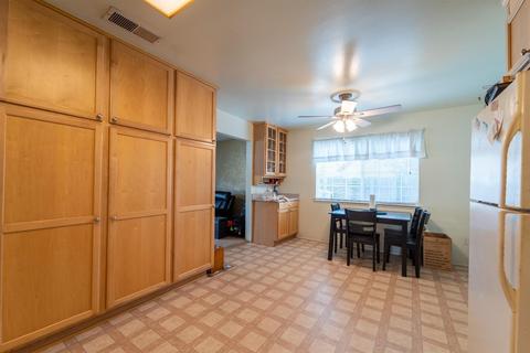 1821 Butternut Ct, Modesto, CA 95355 photo 9