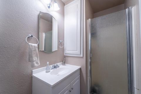 1821 Butternut Ct, Modesto, CA 95355 photo 11