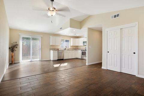 426 Valley Ave, Lodi, CA 95240 photo 6