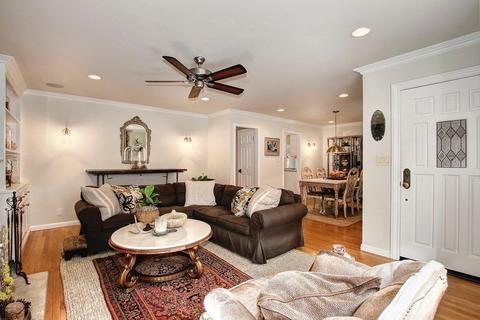 5545 Linda Ln, Carmichael, CA 95608 photo 8