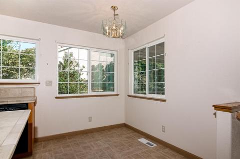 1833 Volendam Ave, Modesto, CA 95356 photo 12