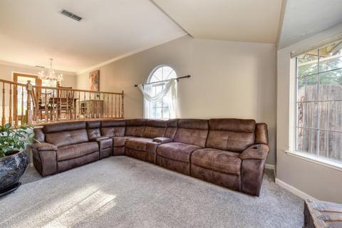 8016 Ackerson Way, Antelope, CA 95843 photo 9
