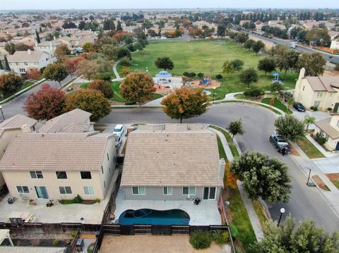 1306 Pinto Way, Patterson, CA 95363 photo 4