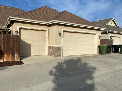 340 Granite Way, Ripon, CA 95366 photo 2