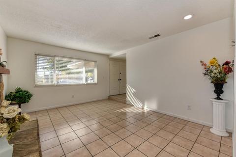 5100 Olean St, Fair Oaks, CA 95628 photo 6