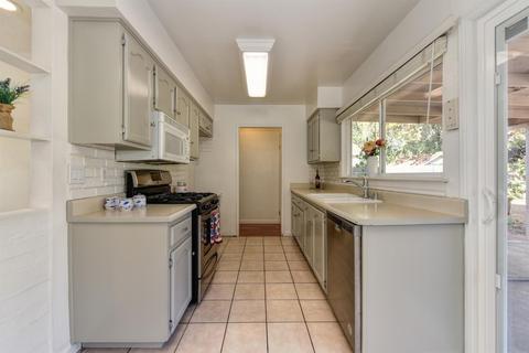 5100 Olean St, Fair Oaks, CA 95628 photo 12