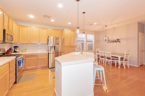 870 Courtyards Loop, Lincoln, CA 95648 photo 9