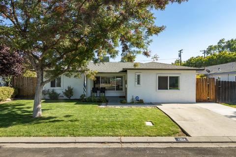 1104 Half Moon Dr, Modesto, CA 95350 photo 2