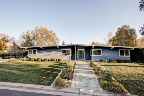 27056 Middle Golf Dr, El Macero, CA 95618 photo 2