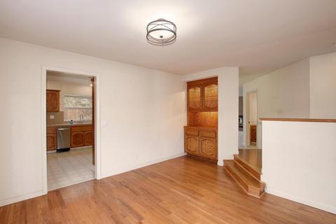 2340 Benton Pl, Davis, CA 95618 photo 5