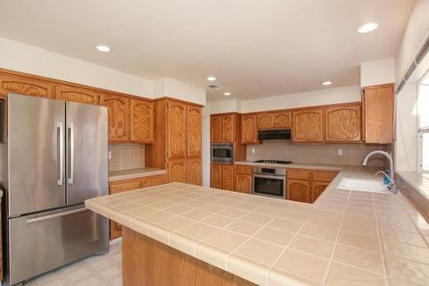 2340 Benton Pl, Davis, CA 95618 photo 12
