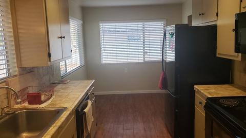 1438 Roosevelt Dr, Modesto, CA 95350 photo 5