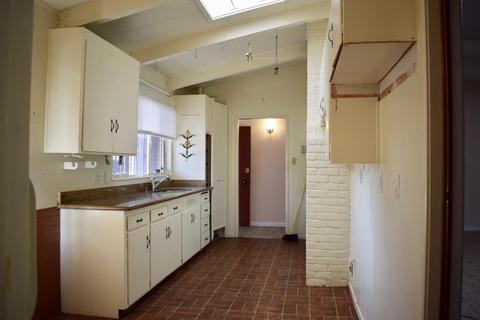 541 W 8th St, Davis, CA 95616 photo 2