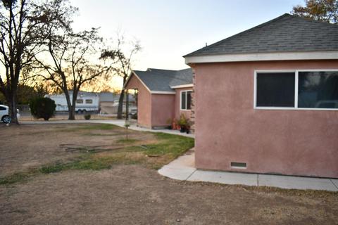 3673 E Calimyrna Rd, Acampo, CA 95220 photo 3