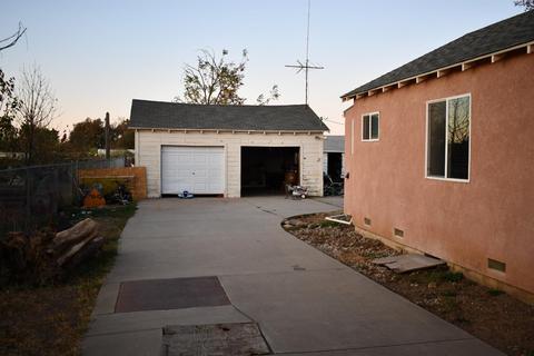 3673 E Calimyrna Rd, Acampo, CA 95220 photo 4