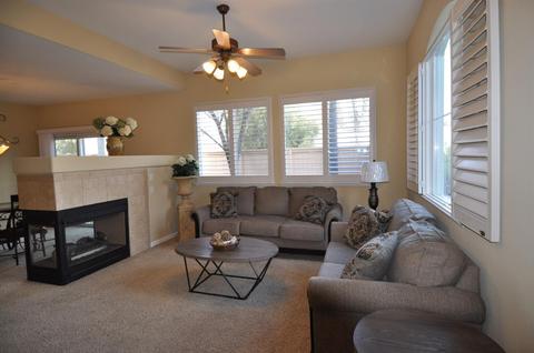 232 Caples Dr, Folsom, CA 95630 photo 2