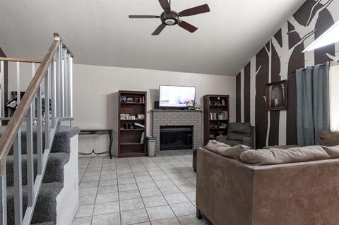 3833 Rotterdam Ave, Modesto, CA 95356 photo 5
