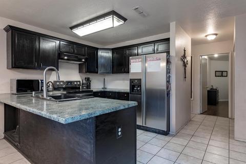 3833 Rotterdam Ave, Modesto, CA 95356 photo 7