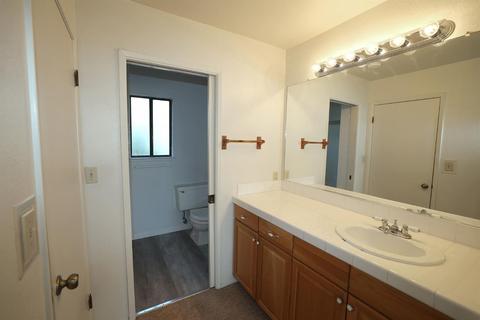 3909 Midcrest Ct, Modesto, CA 95355 photo 35