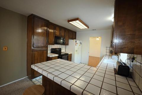 3909 Midcrest Ct, Modesto, CA 95355 photo 25
