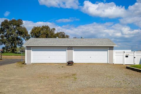 20971 Fourth Ave, Stevinson, CA 95374 photo 4