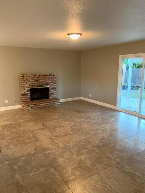 660 Bluefield Ave, Turlock, CA 95382 photo 4