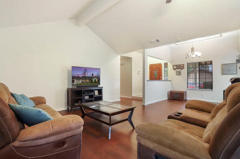 1313 Serenity Ct, Modesto, CA 95355 photo 9