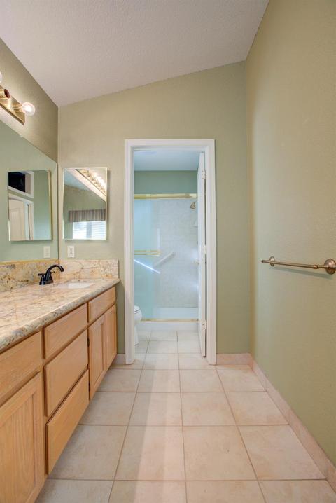 220 Meyenberg Ave, Ripon, CA 95366 photo 40
